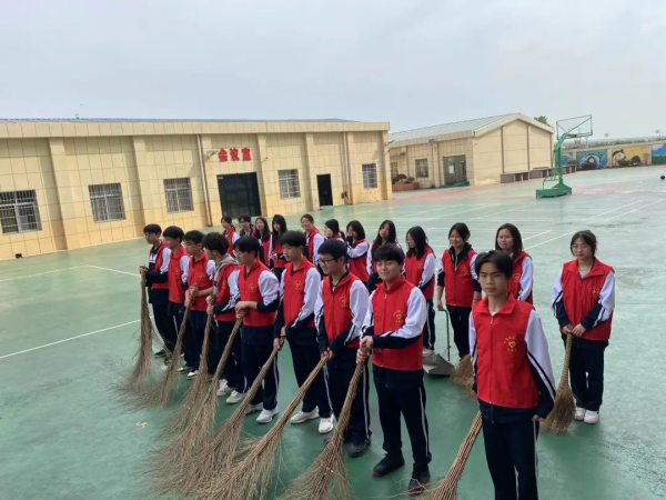 岳阳市江南通信职业技术学校,岳阳江南学校,岳阳江南通信学校,岳阳职业学校