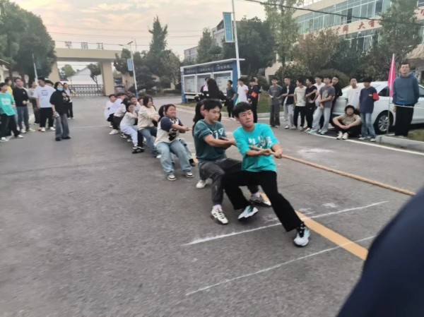 岳阳市江南通信职业技术学校有限公司,岳阳江南学校,岳阳江南通信学校,岳阳职业学校